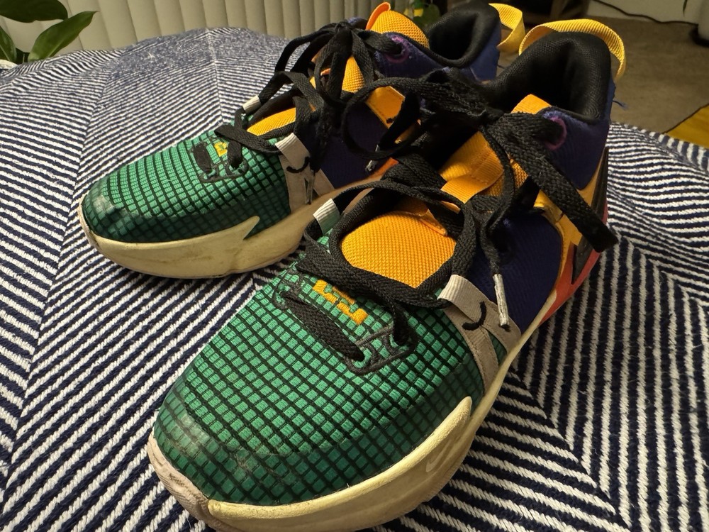 Nike Giannis Immortality 3 Kids 6.5Y Green/Blue/Yellow/Orange FQ8170-585
