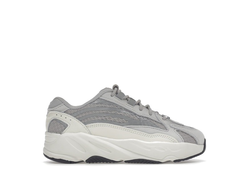 adidas Yeezy Boost 700 V2 Low Static – HQ6966
