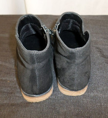 DESIGNER CAT & JACK NON MARKING SIDE ZIP PLAY ANKLE BLACK BOOTS TODDLER SIZE 9
