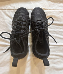 A bundle of 3 shoes brand new ,only used the shoes once & one of them never worn