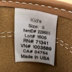 L.L. Bean Kids Duck Boots Size 5.0 Unlined 8” Brown Leather Lace Up NWOT