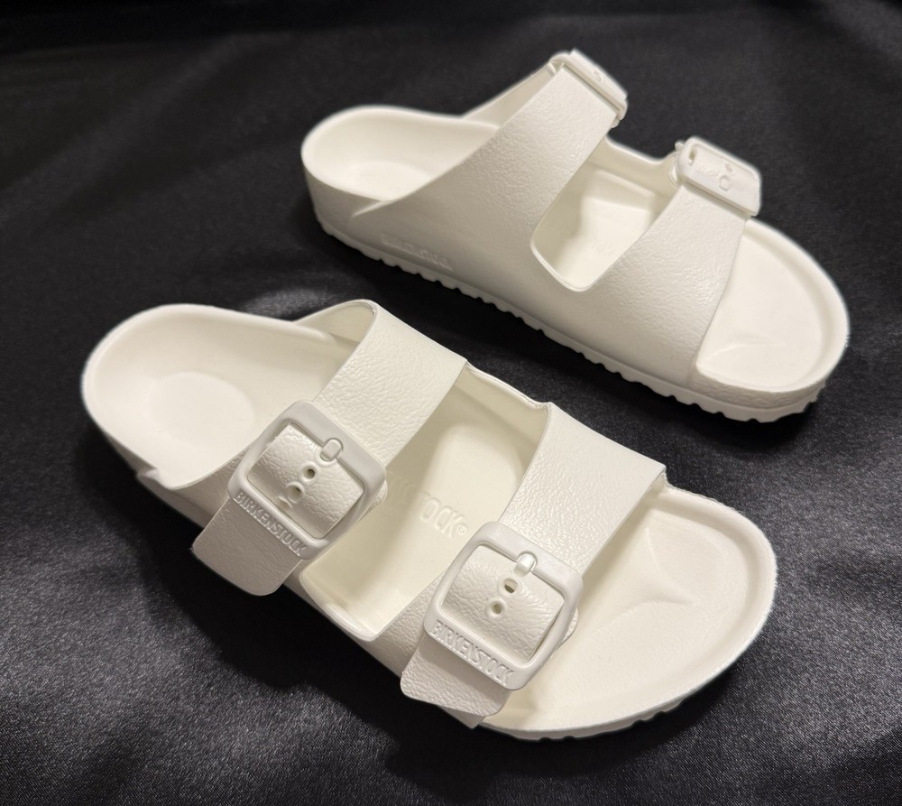 Birkenstock sandals Arizona Essentials Kids . Size – 33 . US – 2-2.5