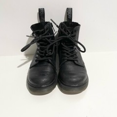Dr. Martens Pascal Mono 1460 Black Leather Zip Boots