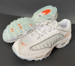Nike Air Max Tailwind IV White/Orange Size: 7 Youth / 8.5 Women’s
