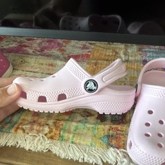 Crocs Unisex Kids Pink Classic Clog Slip-On Shoes w/ Heel Strap Logo