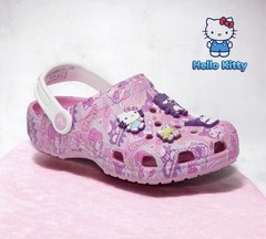 crocs hello kitty Crocs classic clog With Tags Black c8 child Fast Shipping.