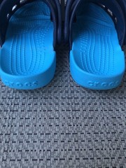 Crocs Toddler Electro Clogs Navy Blue Slip On Size 6