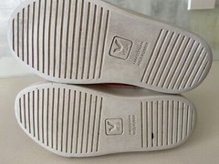 VEJA Small Kids T3 Hook and Loop Size 12 Tennis Shoes
