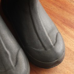 Bogs Boots Youth Size 3 BLK Classic High Handles Waterproof Outdoor Chore Garden