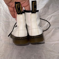 Doc Martins White Lace up Boot Ska Goth Skater Kids Size 9 streetwear