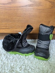 Kamik Snowbug 5 Winter Boots Charcoal/Green Toddler Size 5 Waterproof Insulated