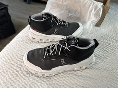 On Cloud Cloudhero Mid Waterproof Shoes Size 3.5 Youth