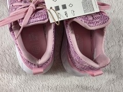 NEW Adidas Swift Run 22 Junior Kids Size 4 Youth Sneaker Unisex Pink Shoe