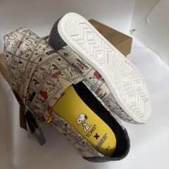 TOMS X Peanuts Tiny Alpargata Snoopy Comics Tan Felt Slip-on Shoes Woman 5