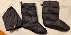 Hunter Little Kids 11-13 Down Fill Insulated Slippers Black No Slip Treads Pouch