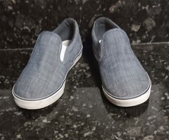 Blue Chambray Gap Kids Slip-On Sneaker Size 4 Lightly Worn