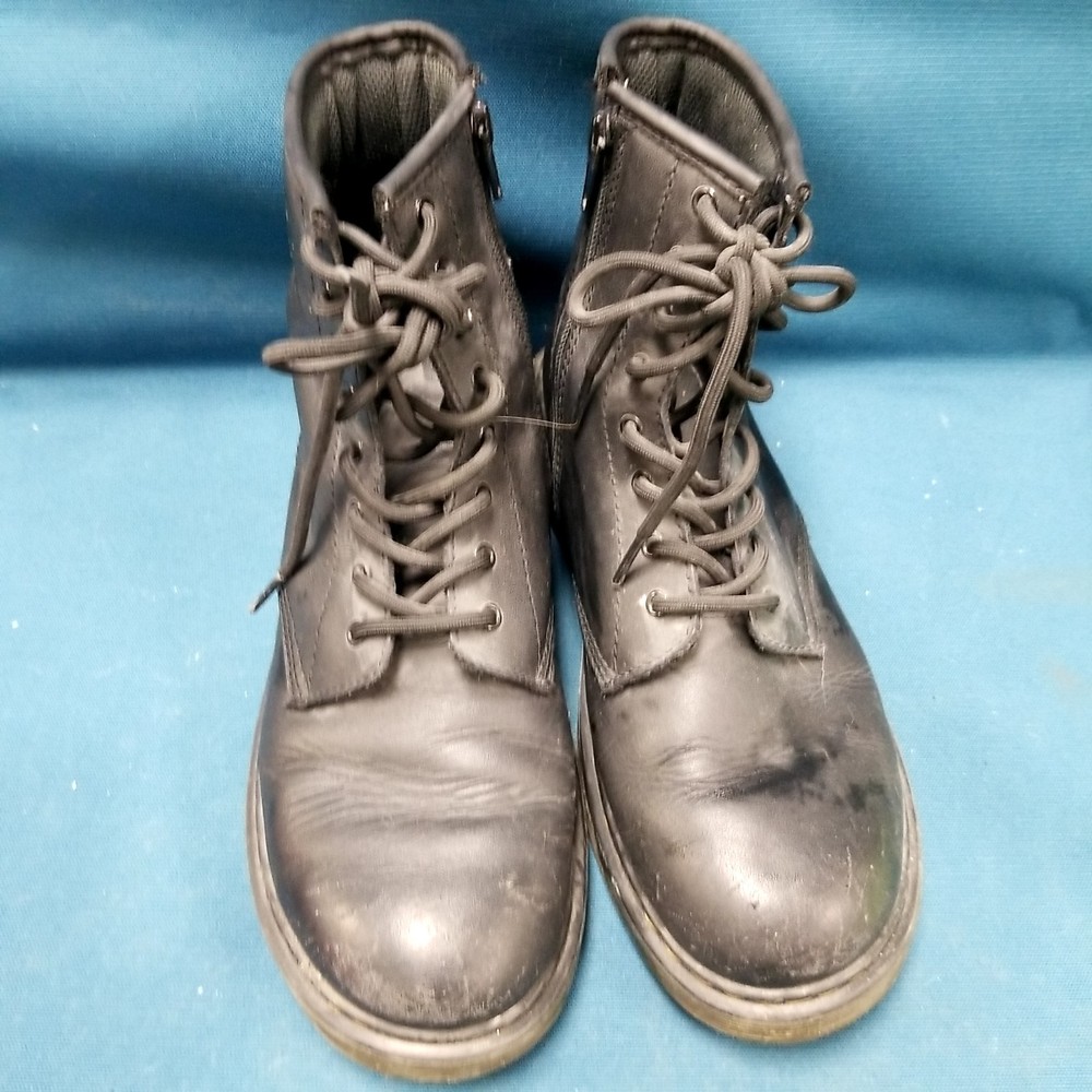 Dr. Martens Black 8 Eye Zip Up Youth Combat Boots Size 5