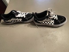 Vans Lace Up Black/White Checkerboard Skate Shoes Sneakers – Kids Youth Size 5.5