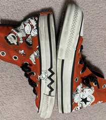 Converse x Peanuts Chuck Taylor All Star High Tops Snoopy & Friends Youth 11