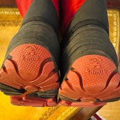 Kamik Rocket Cold Weather Sturdy Winter Snow Waterproof Red Canada Youth Boots 5