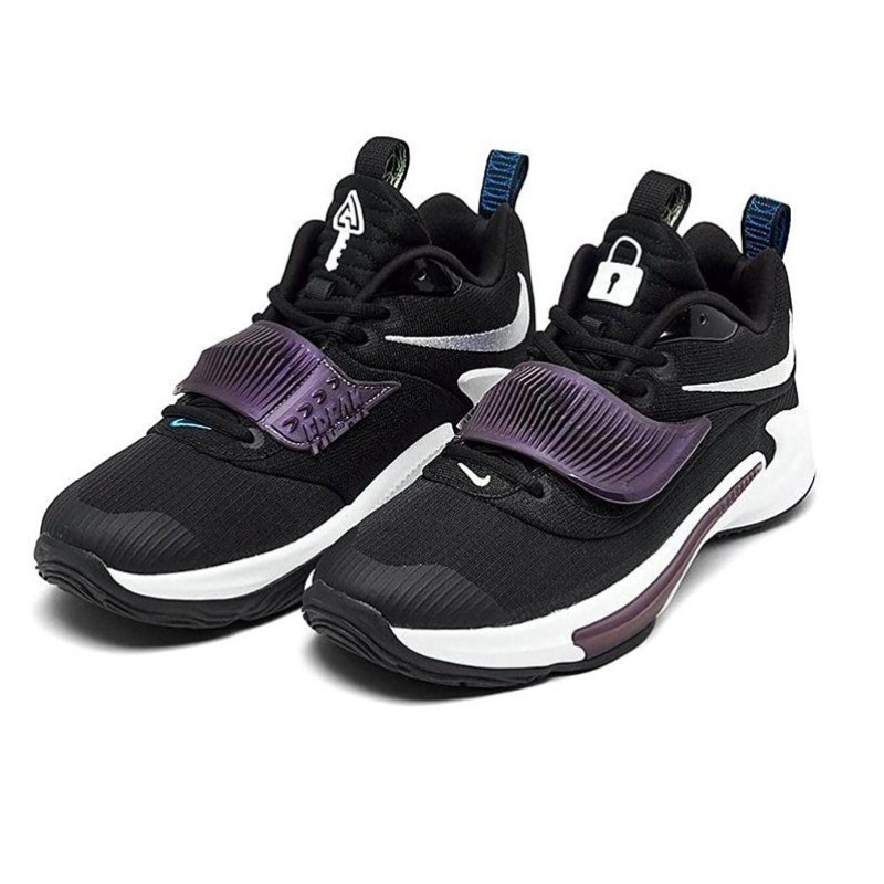 Nike, Big Kid’s Nike Freak 3GS „Project 34“ Black/White-Black (DB4158 001) – 7y
