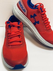 Under Armour Grade School Surge RN Sneaker Red/Blue Youth Size 5 Y NEW!