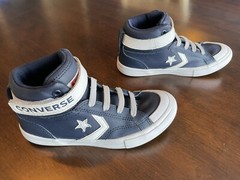 Converse All Star PRO BLAZE STRAP LEATHER Navy Pre-Owned Size 1