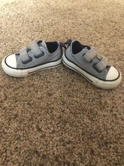 Nice! Converse Infant/Toddler Shoe Size 3 Chambray Denim Blue