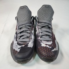 Size 7 (GS) – Nike Kobe 10 Low Pain – Black/Grey/Silver