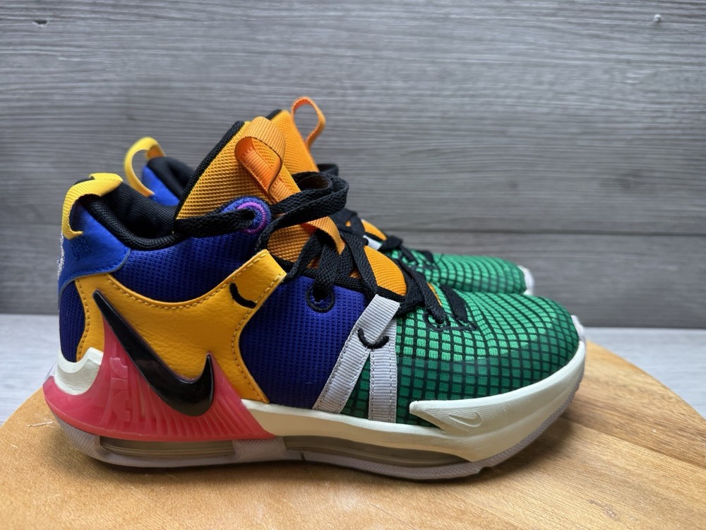 Nike LeBron Witness 4 Mid Multi-Color – FQ8170-585 4Y