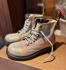 Dr. Martens•Pascal 1460 Rainbow Leather Lace-Up Boots•Size 2 Youth
