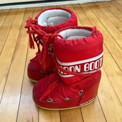 Moon Boot The Original Icon Red Nylon Snow Boots Kids EU 27-30 US 10-12.5