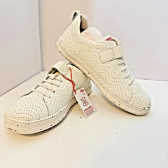 Camper Runner Four Kids Marty Wave Houston – White – Size 5.5 NEW