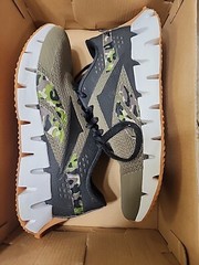 Reebok Zig Dynamica 2.0 Sneaker Camo Size 4.5