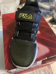 Fila Fantom 8 Strap Kids Size 12 Sneakers