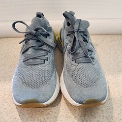 NIKE EPIC REACT FLYKNIT 2 SNEAKERS KID’S YOUTH Sz 6Y