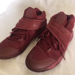 Nike Kyrie 2 „Red Velvet“ Shoes Youth 5Y Red Athletic Sneaker 826673-600