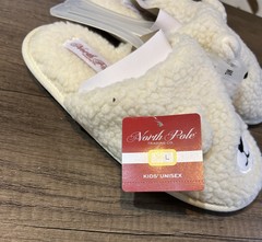 North Pole Trading Co. Kids Unisex Polar Bear Slip-on Slippers Size M/L
