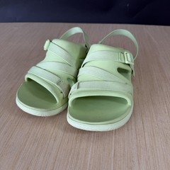 Chaco Sandals Kids Size 6 Green Strappy Adjustable Slingback Hiking JCH180359