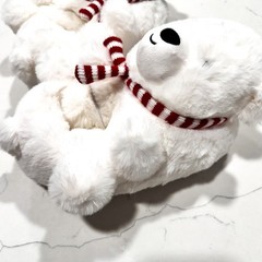 NEW Christmas Polar Bear Plush Ultra Soft Slippers Kids Size Medium 2/3 Non-Slip