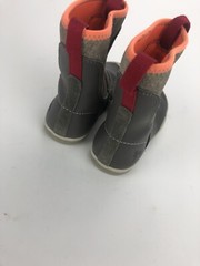 PLAE Landyn Youth Boots Waterproof Pull On Gray Leather Upper Unisex US Sz 8.5