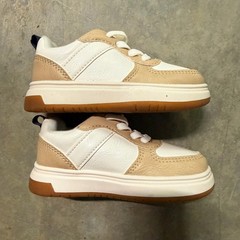 Old Navy Sneakers Toddler Size 6 White Beige Faux Leather Casual Shoes