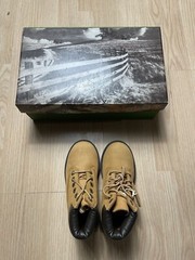 Timberland 6″ Premium Classic Waterproof Kids Wheat Boots Size 11.5 M NEW