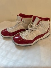 Size 3 (PS) – Jordan 11 Retro Mid Cherry 3Y Kids Size 378039-116