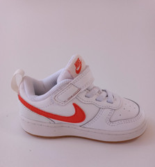 Nike Air „All Day Play“ Childrens Size 6C White BQ5453-114 White/Orange