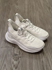 Under Armour CURRY FLOW 8 Youth 4.5 Kids White IRIDESCENT 3024423-104 Women’s 6