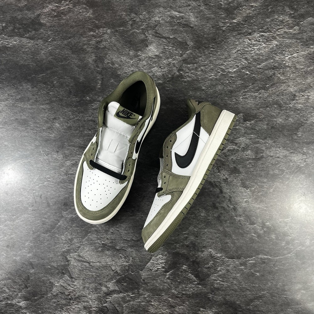 Air Jordan 1 low “Medium Olive” HQ6996-200 Size 3 youth Brand new