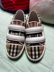 Burberry Kids‘ Mark Check Sneaker Size 34EU 2.5US