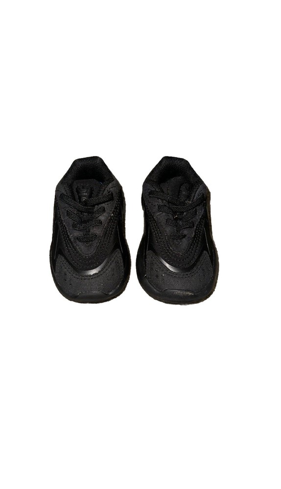 Adidas Ozelia Low Triple Black Size 4 Youth Shoes Sneakers H03131