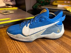 Nike™ Zoom FREAK 2 SE Signal Blue/Summit White ~ CZ4177-408 ~ YOUTH Sz 5Y